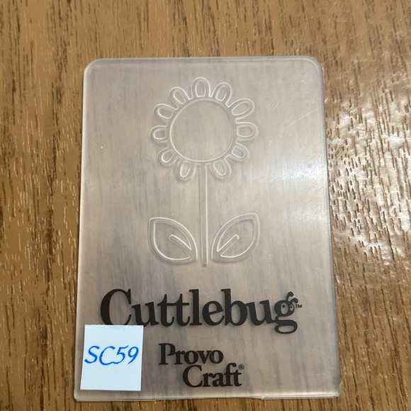 Cuttlebug Mini Embossing Folders-Flowers - Picture 4 of 6